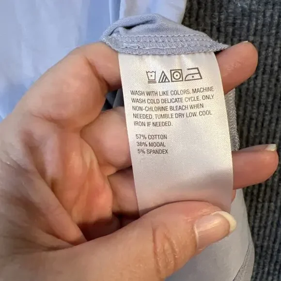 Peace Love World Round Neck Tank Top Womens Size Small Lilac Gray Casual - Picture 4 of 8